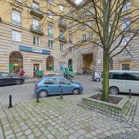 The Center Of Wroclaw, Near The Market Square & Sky Tower By Renters * 브로츠와프